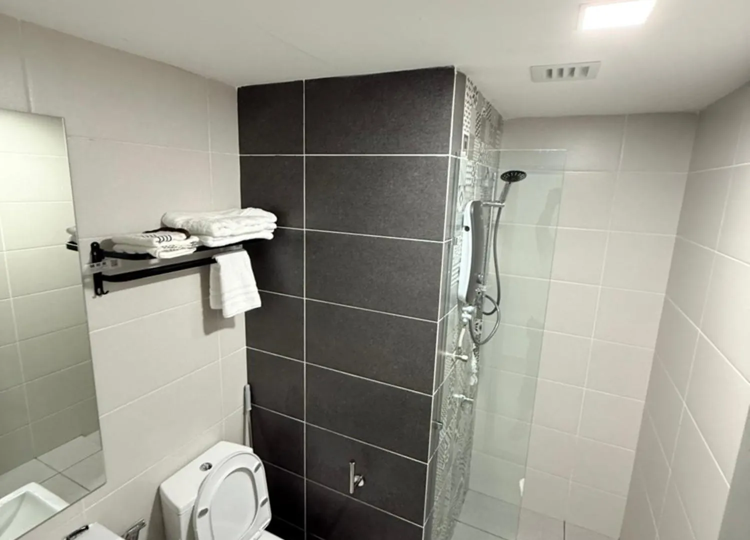 Alinea 22-28, Shah Alam Aparthotel